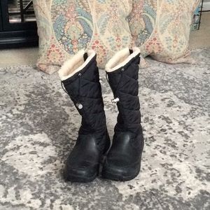 Ugg snow boots size 8.5